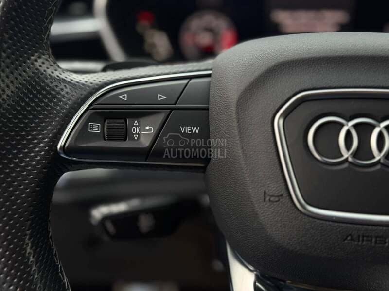 Audi Q3 2.0D/S-Line x 3/Nov