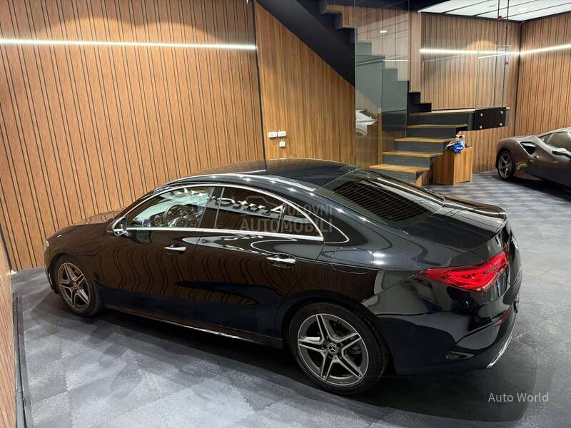 Mercedes Benz CLA 200 D AMG
