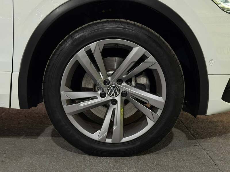 Volkswagen Tiguan 2.0D/4X4/200/Rline
