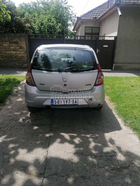 Dacia Sandero 1. 4 mpi