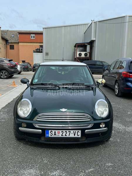MINI Cooper 