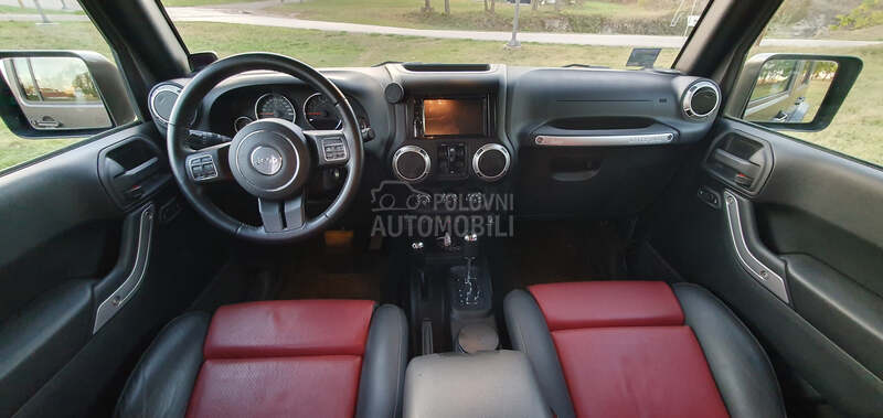 Jeep Wrangler Unlimited 3.6