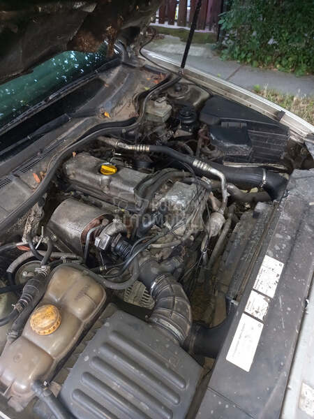 Opel Omega Omega B - v94