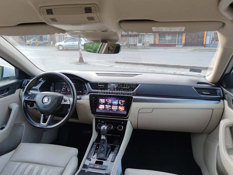 Škoda Superb 2.0 TDI/DSG/VIRTUAL