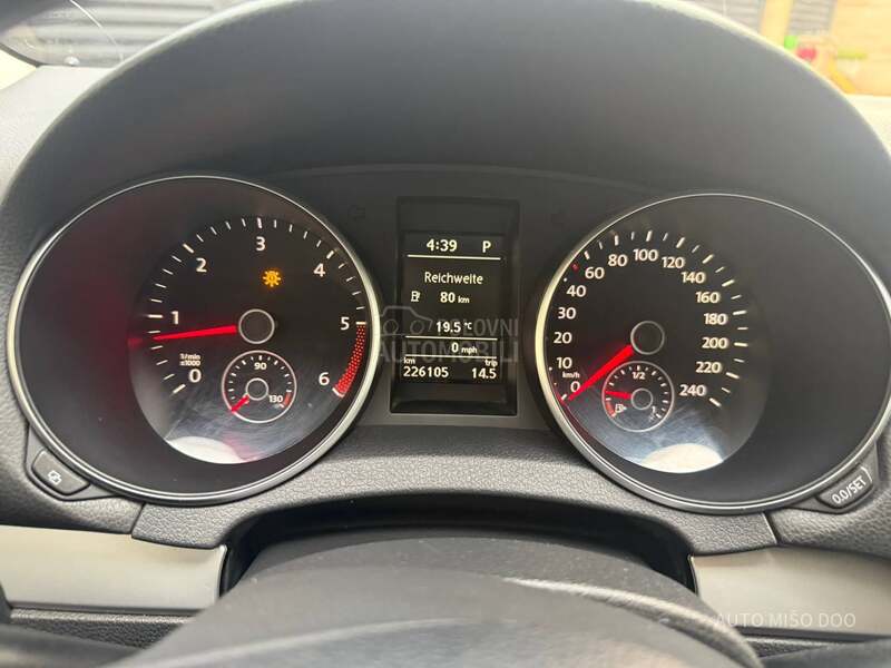 Volkswagen Golf 6 1,6tdi DSG Highline
