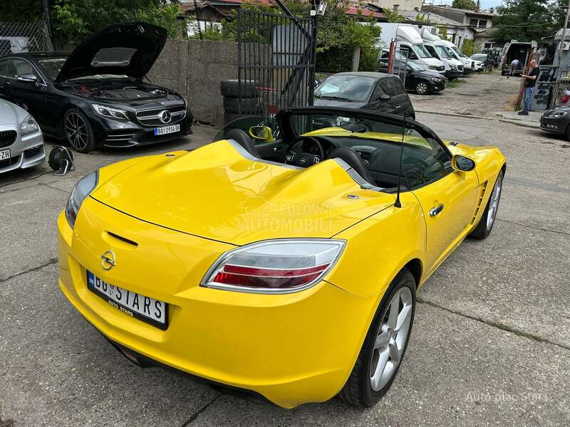 Opel GT 265hp