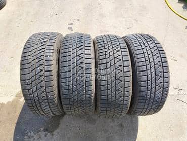 Kumho 225/55 R18 Zimska