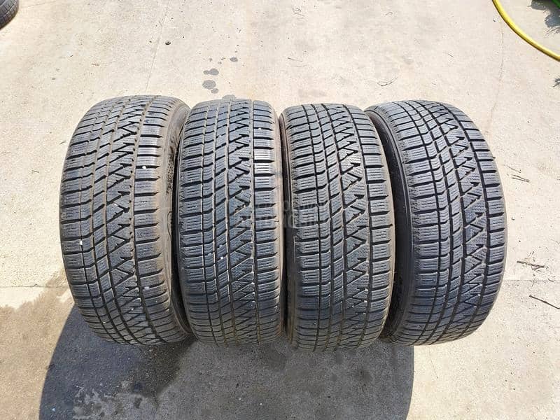 Kumho 225/55 R18 Zimska