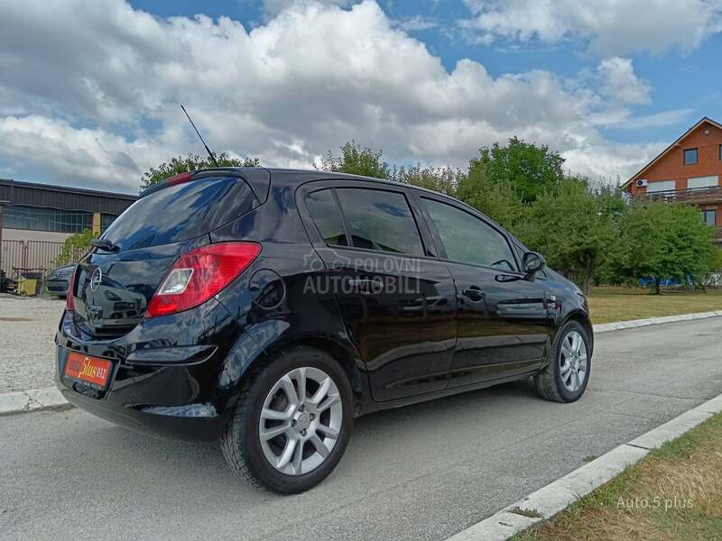 Opel Corsa D 1.2 tng