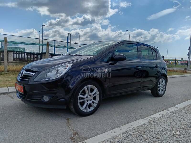 Opel Corsa D 1.2 tng