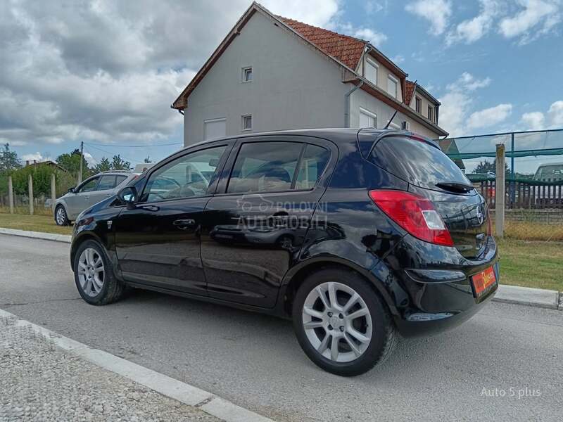 Opel Corsa D 1.2 tng
