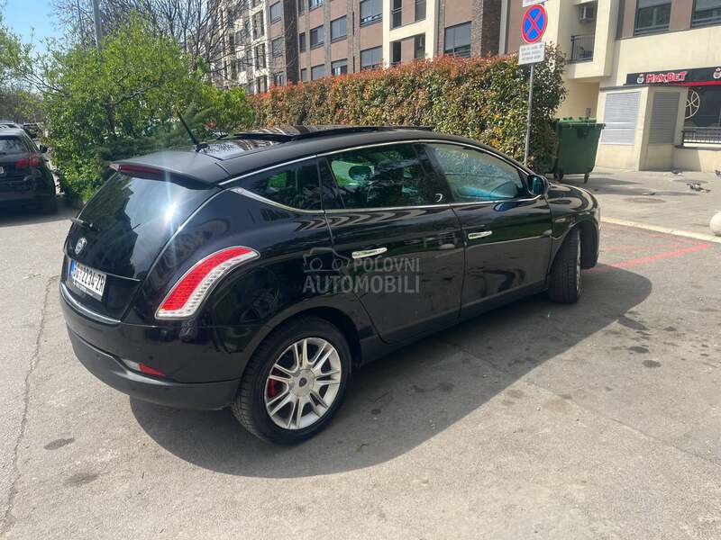 Lancia Delta 2.0 multijet