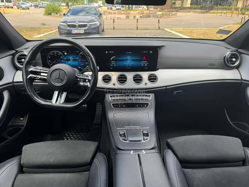 Mercedes Benz E 300 DE/4MATIC/AMG/STRUJA