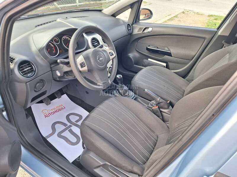 Opel Corsa D 
