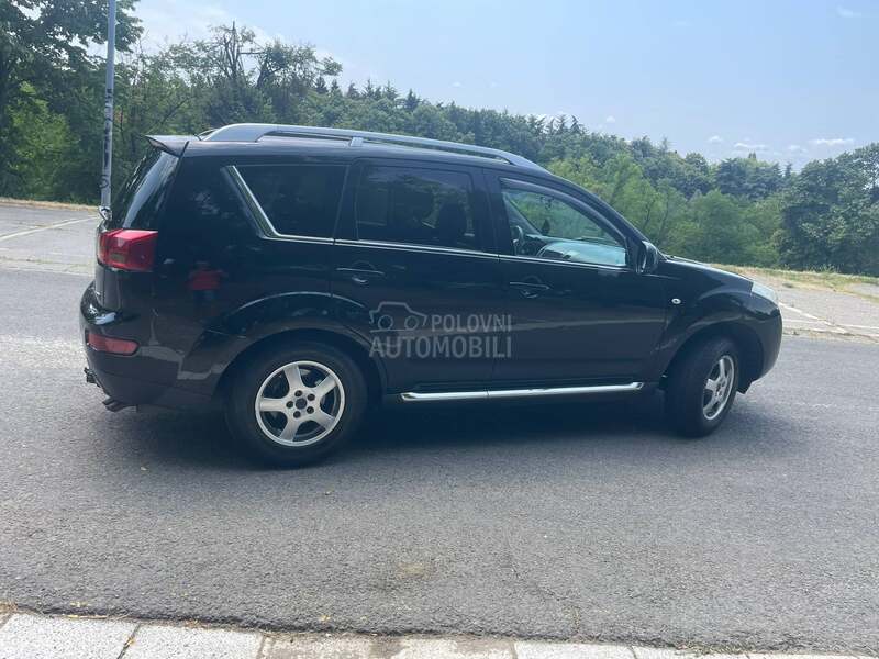 Peugeot 4007 