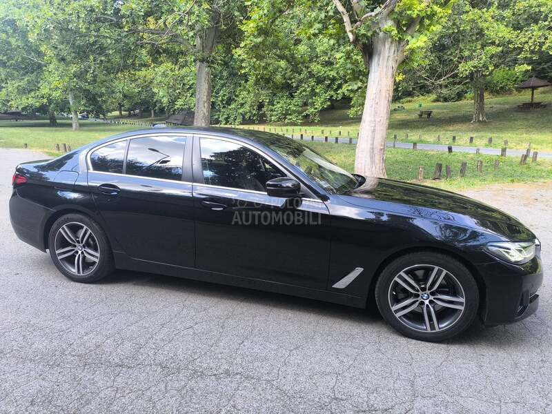 BMW 520 D MHYB/HuD/VIRT/AMB