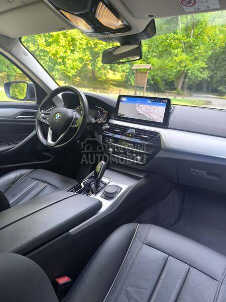 BMW 520 D MHYB/HuD/VIRT/AMB
