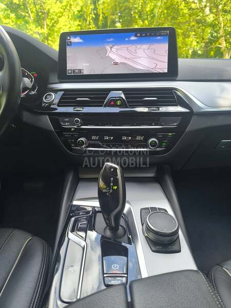 BMW 520 D MHYB/HuD/VIRT/AMB