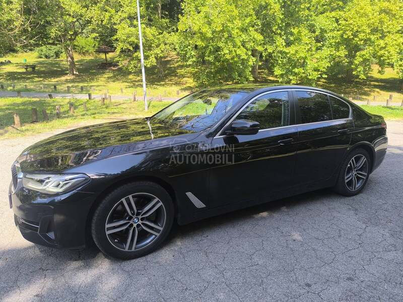 BMW 520 D MHYB/HuD/VIRT/AMB