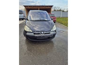 Peugeot 807 -  kompletan auto u delovima