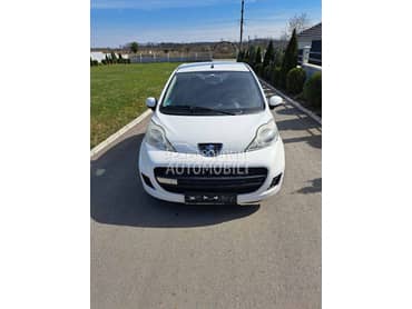 Peugeot 107 -  kompletan auto u delovima