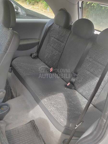 Opel Corsa C 1.0