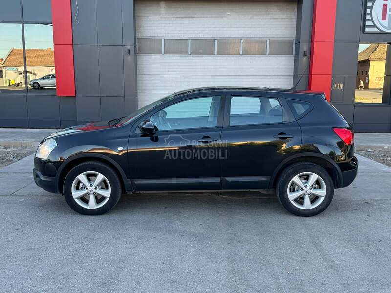 Nissan Qashqai 2.0  FUL.L