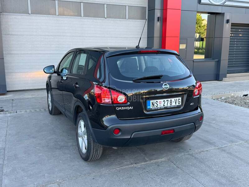 Nissan Qashqai 2.0  FUL.L