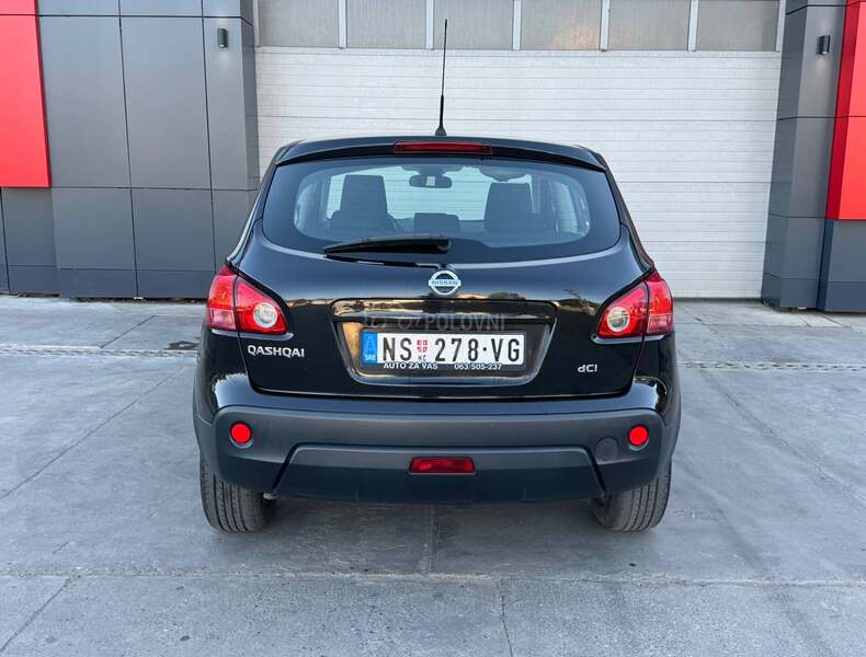 Nissan Qashqai 2.0  FUL.L