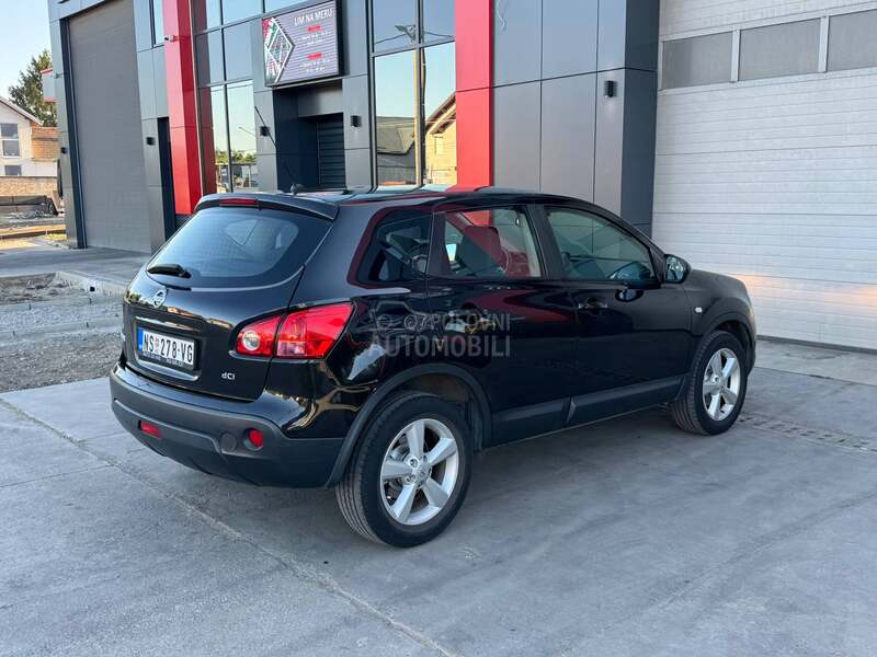 Nissan Qashqai 2.0  FUL.L