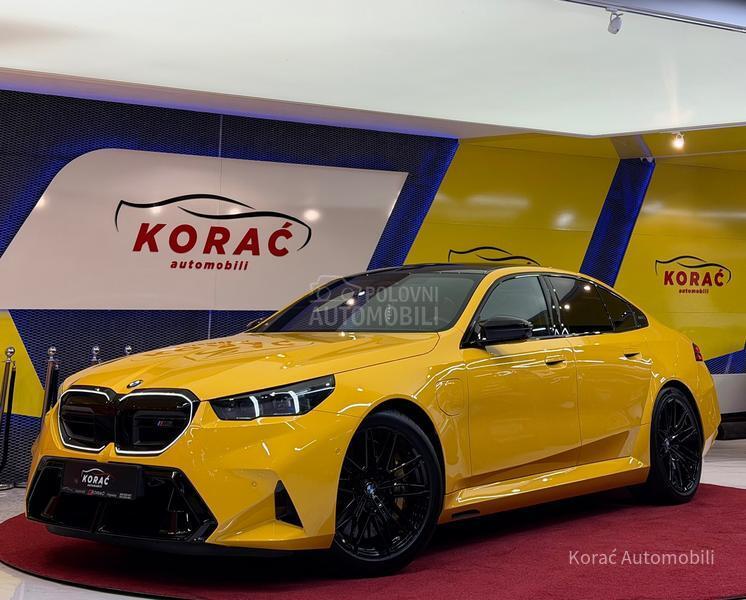 BMW M5 KERAMIKA/KARBON