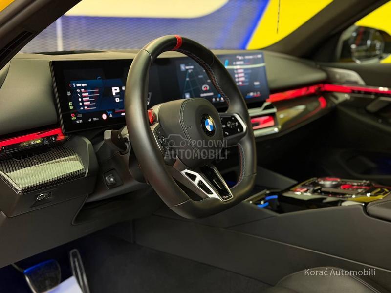 BMW M5 KERAMIKA/KARBON