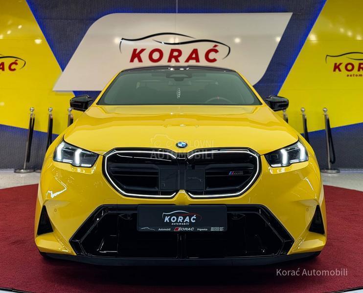 BMW M5 KERAMIKA/KARBON