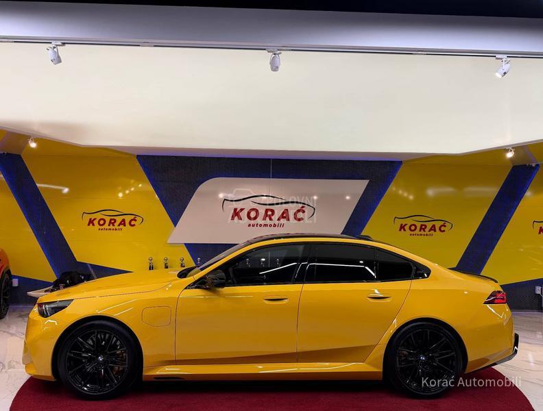 BMW M5 KERAMIKA/KARBON