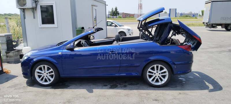 Opel Astra H 1.9 COSMO