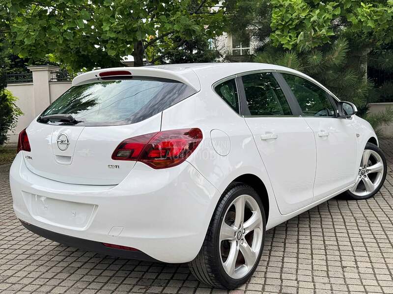 Opel Astra J SPORT/ANDROID/XENON