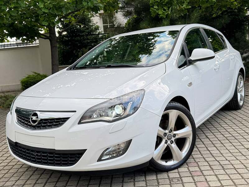 Opel Astra J SPORT/ANDROID/XENON