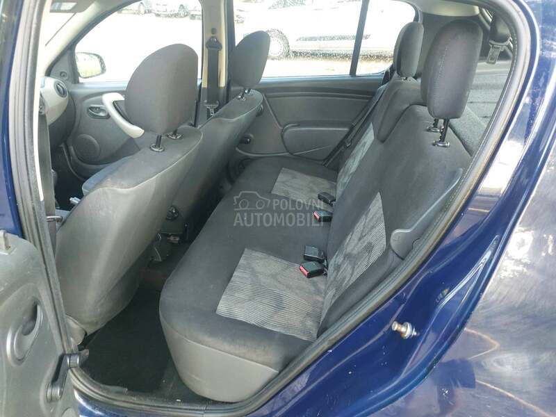 Dacia Sandero 