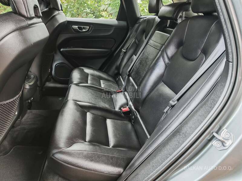 Volvo XC60 2.0D4/NAV/LED/AUT
