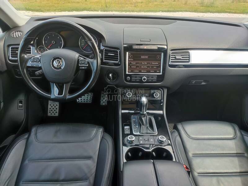 Volkswagen Touareg R-line