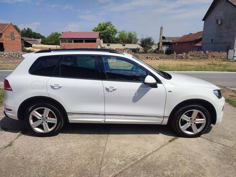 Volkswagen Touareg R-line