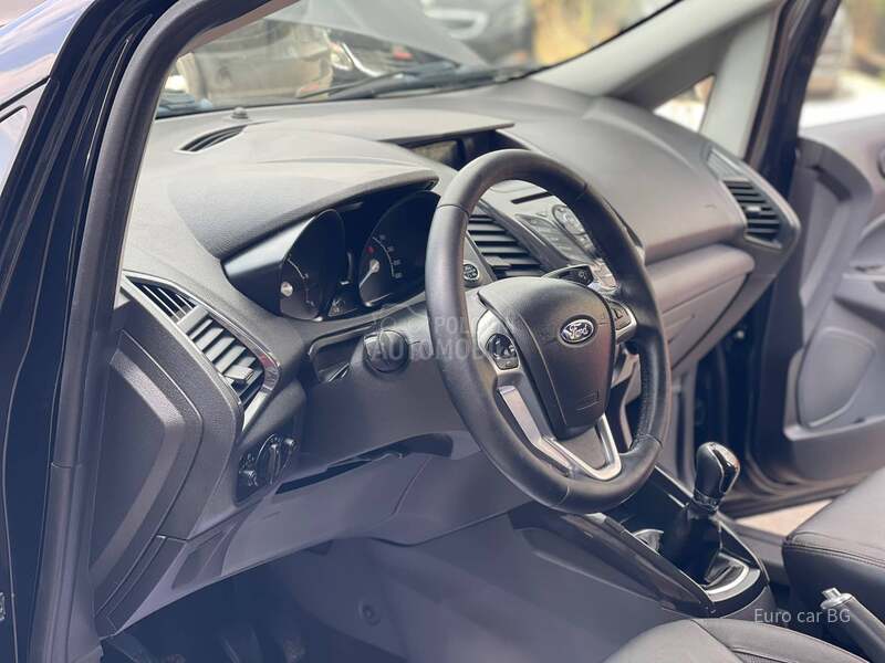 Ford EcoSport T I T A N I U M