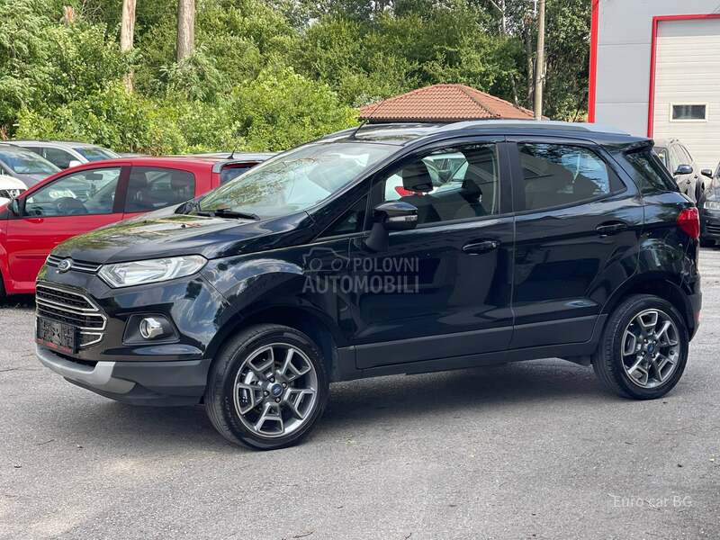 Ford EcoSport T I T A N I U M