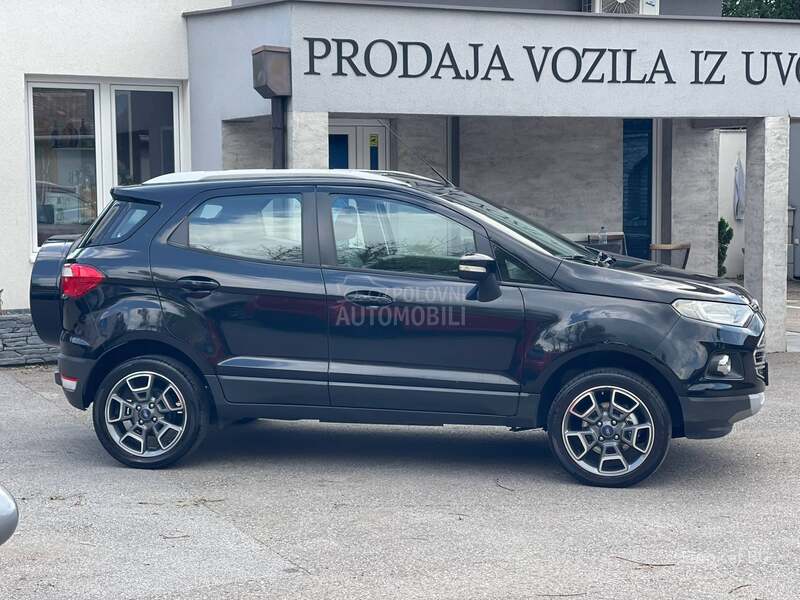 Ford EcoSport T I T A N I U M
