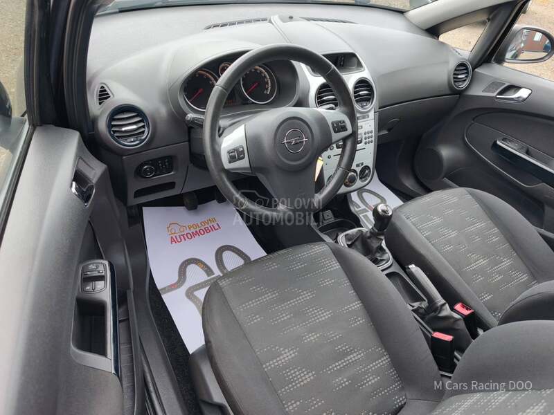 Opel Corsa D 1.4 ENJOY