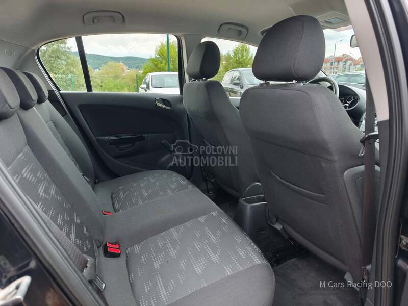 Opel Corsa D 1.4 ENJOY