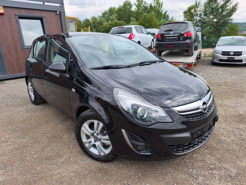 Opel Corsa D 1.4 ENJOY