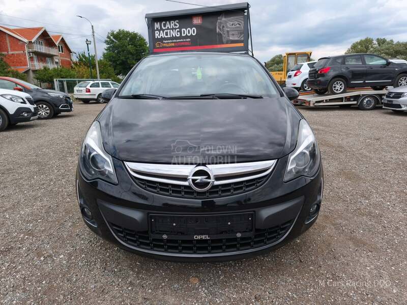 Opel Corsa D 1.4 ENJOY