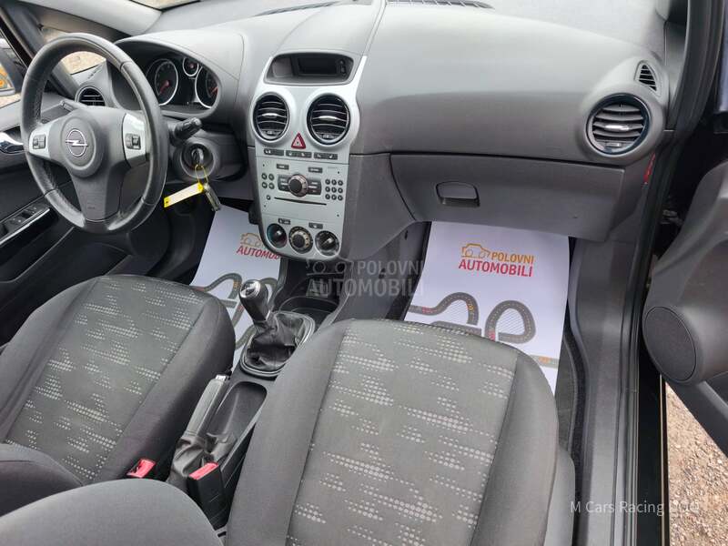Opel Corsa D 1.4 ENJOY