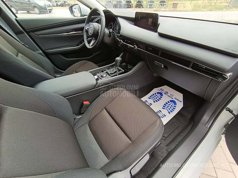 Mazda 3 AT G140 C LINE DESI